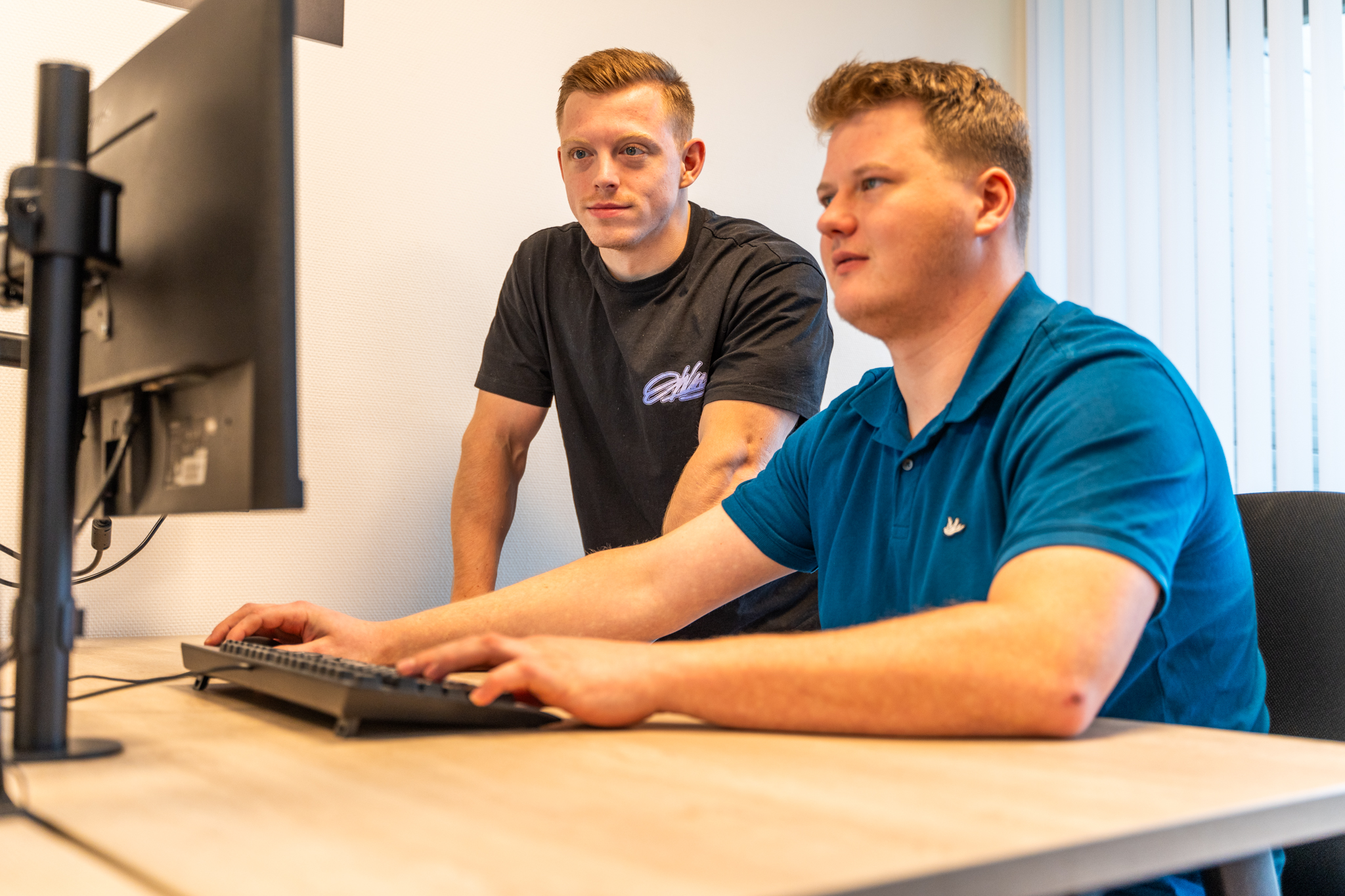 Van Rosmalen collega's bespreken een technische oplossing